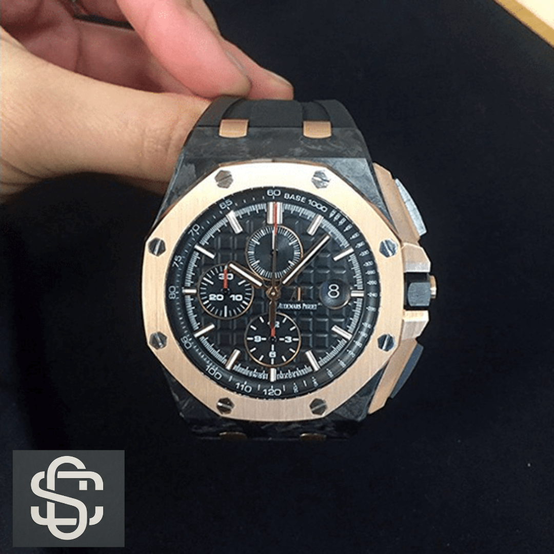Royal Oak Offshore (Ref. 26406FR.OO.A002CA.01) “Queen Elizabeth”
