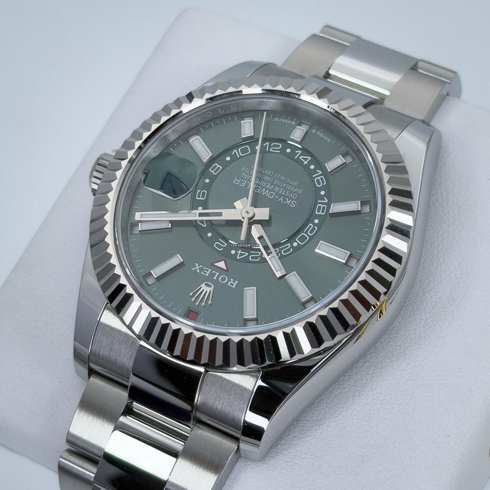 Sky-Dweller (Ref. 336934) Mint Green Dial