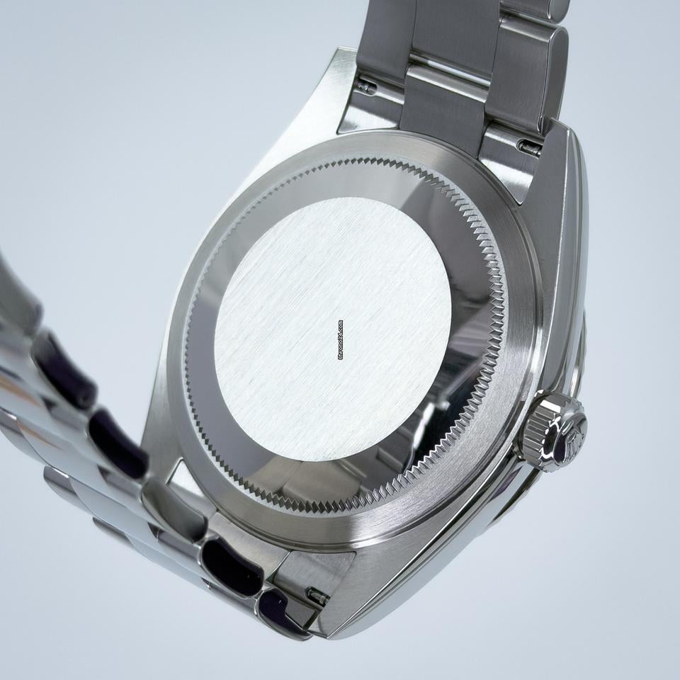 Sky-Dweller (Ref. 336934) Mint Green Dial