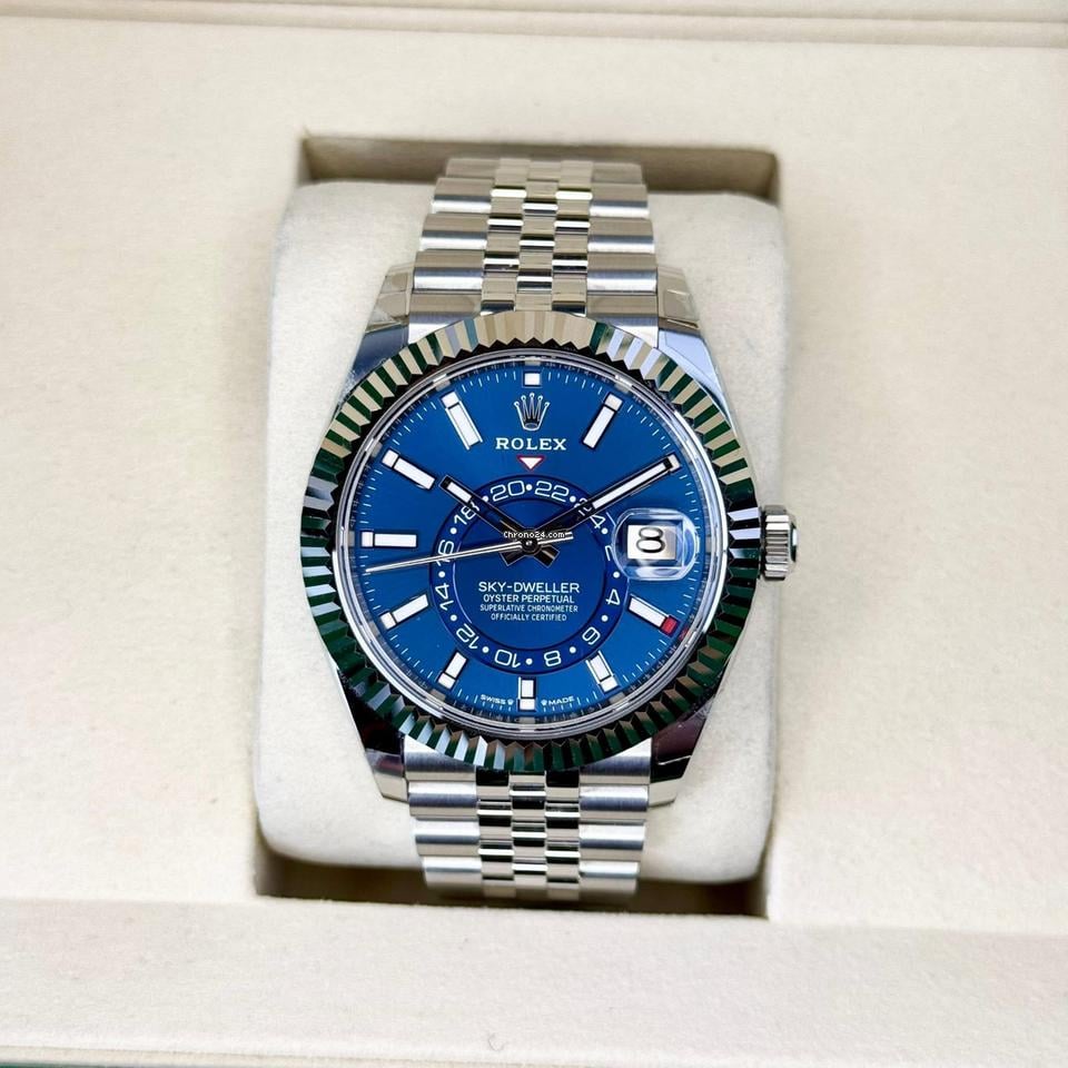 Sky-Dweller (Ref. 336934) Intense Blue Dial