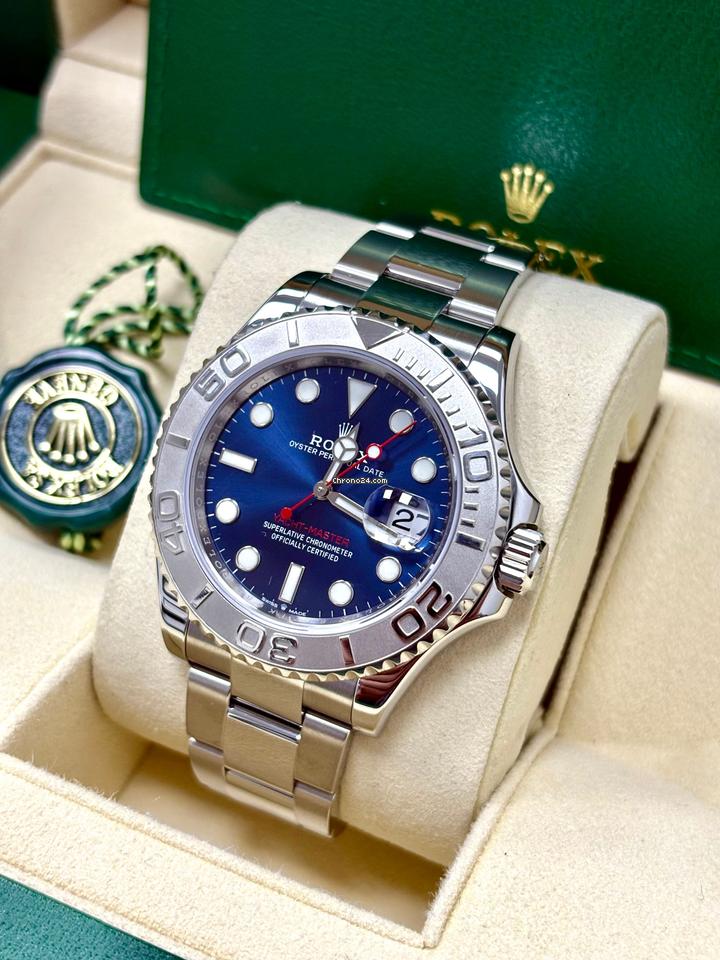 Yacht-Master 40 (Reference 126622) Slate/Dark Rhodium Dial or Blue Dial