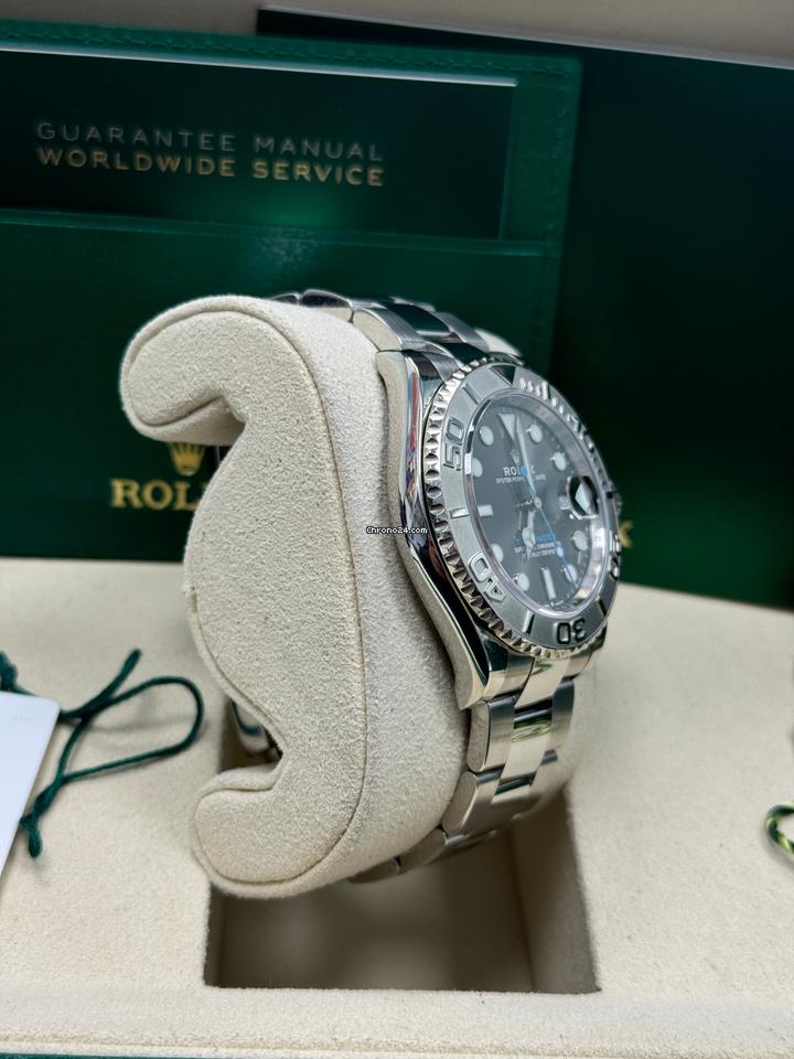 Yacht-Master 40 (Reference 126622) Slate/Dark Rhodium Dial or Blue Dial