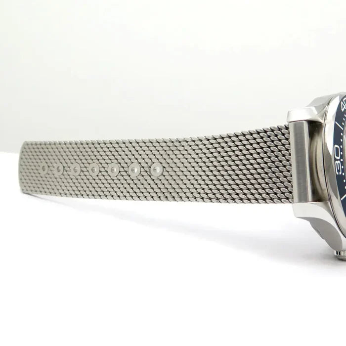 Omega Seamaster 210.30.42.20.03.002 “James Bond” Super Clone