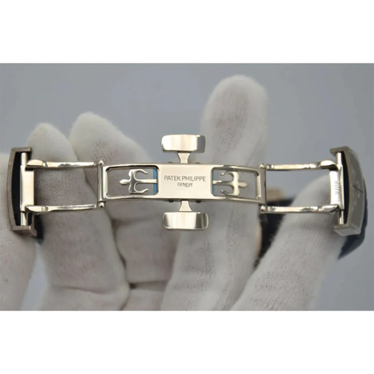 Aquanaut Watch - Certificate