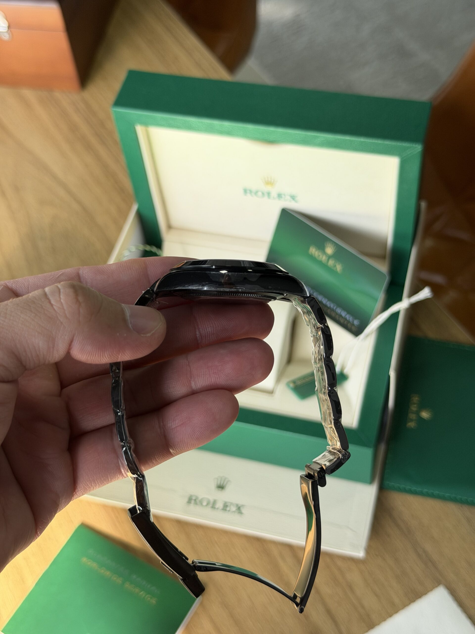 Rolex Oyster Air-King - black