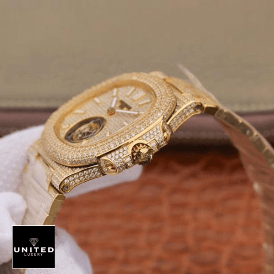 Patek Philippe Nautilus 5711/1A-018 “Yellow Gold” Detailed Super Clone