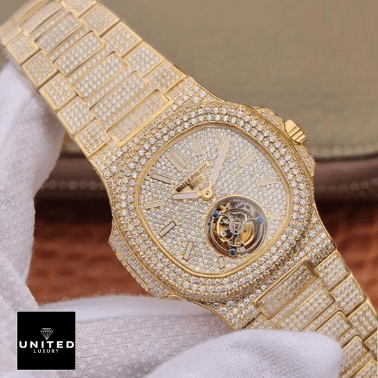 Patek Philippe Nautilus 5711/1A-018 “Yellow Gold” Detailed Super Clone