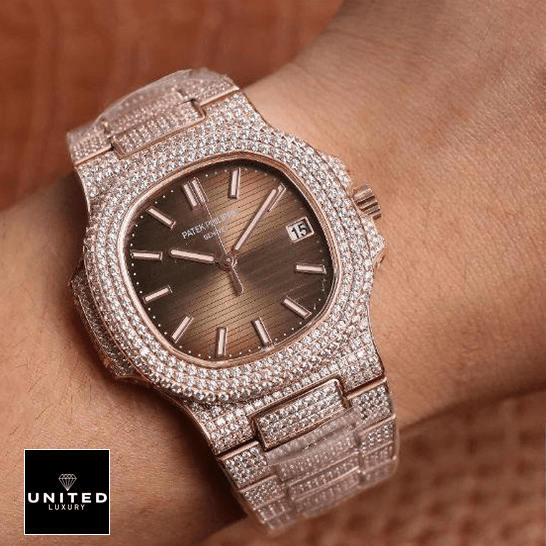 Patek Philippe Nautilus 5711 “Iced Out Diamonds” Authentic Replica Edition